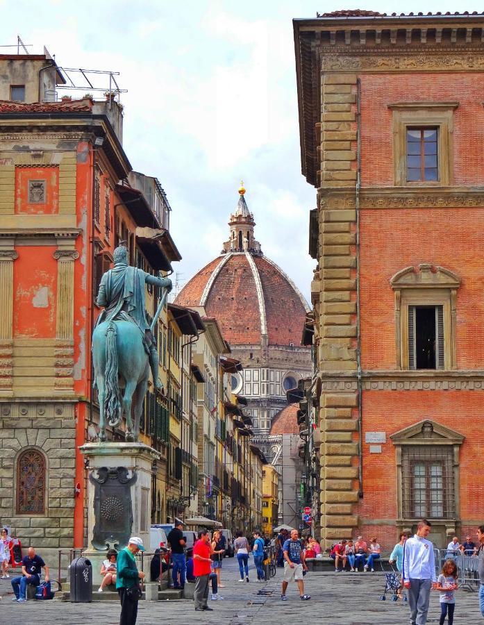 Historic Center Palace - Huge 4 Bedrooms Santa Croce Apartment - By LikehomeFirenze Esterno foto